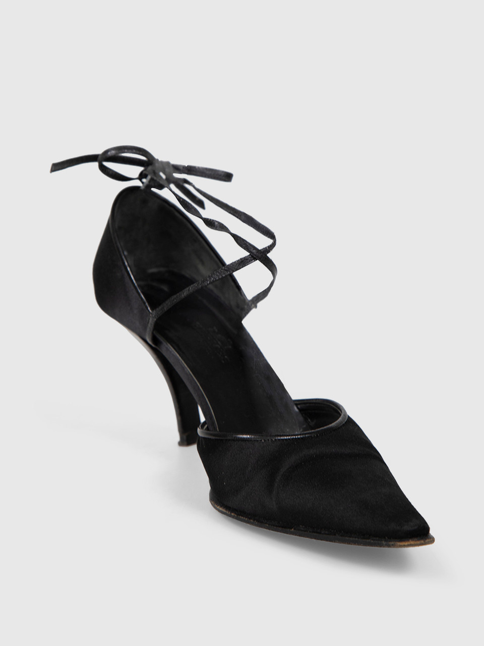 Hermès Black Pointed Toe Strappy Heels