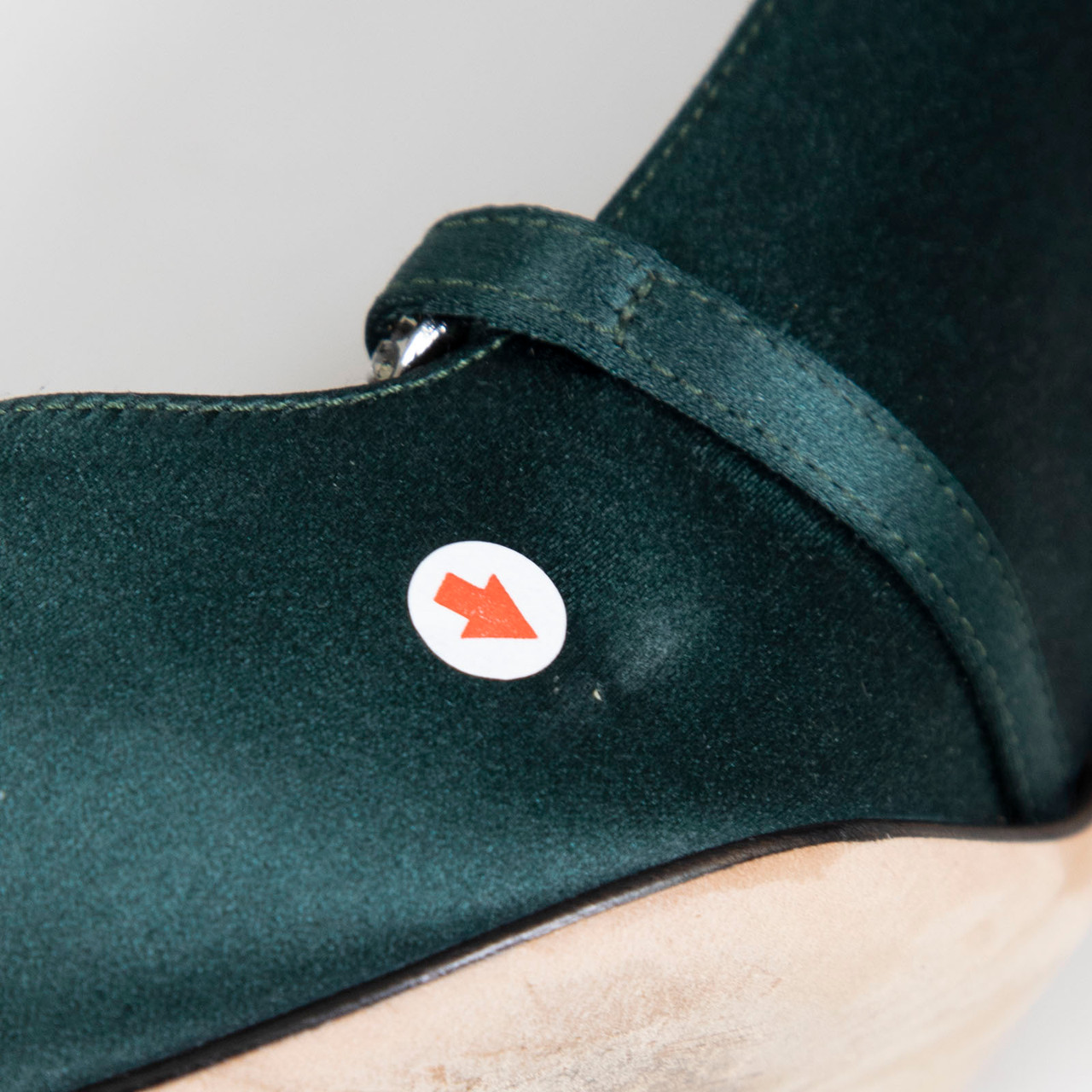 Manolo Blahnik Green Crystal Embellish Chain Heels