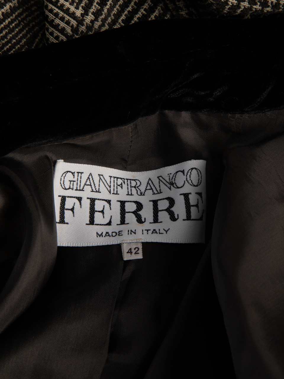 Gianfranco Ferré Velvet Trim Patterned Skirt and Suit