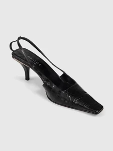 Gucci Vintage S/S 1998 Black Croc Embossed Heels