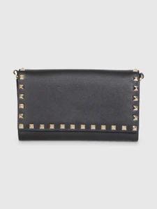 Valentino Garavani Black Rockstud Leather Wallet On Chain Valentino Garavani Black Rockstud Leather Wallet On Chain