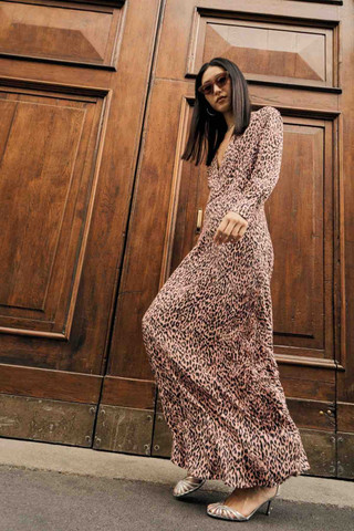 Long, Loud, and Loving It: Maxi Moments Only