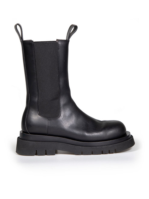 Bottega Veneta Black Leather Tire Chelsea Boots