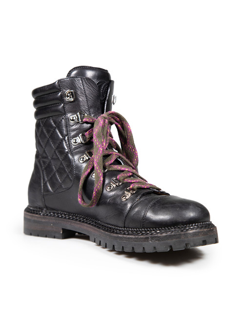Chanel Black Quilted Leather Lace Up Combat Boots Chanel Black Quilted Leather Lace Up Combat Boots