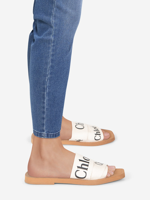 Chloé Beige Logo Woody Slides