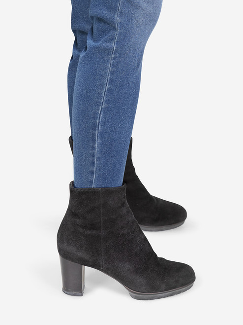 Gianvito Rossi Black Suede Round Toe Boots