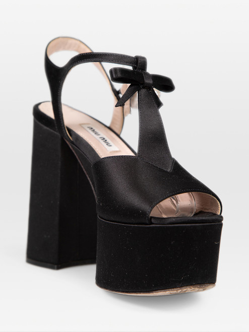 Miu Miu Black Platform Embellished Pearl Heels Miu Miu Black Platform Embellished Pearl Heels
