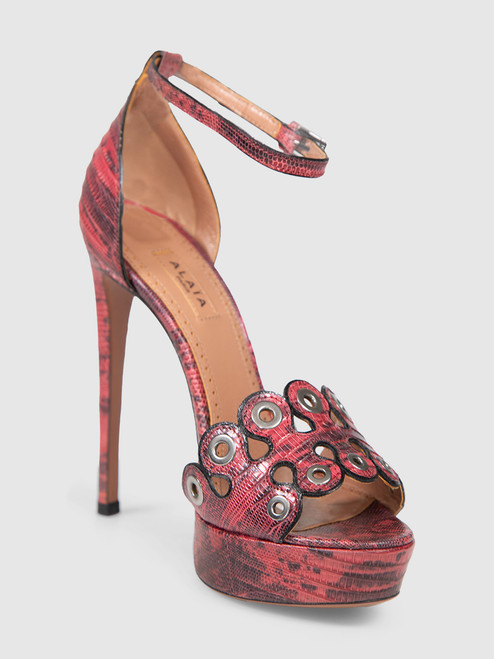 Alaïa Pink Lizard Embossed Patterned Heels