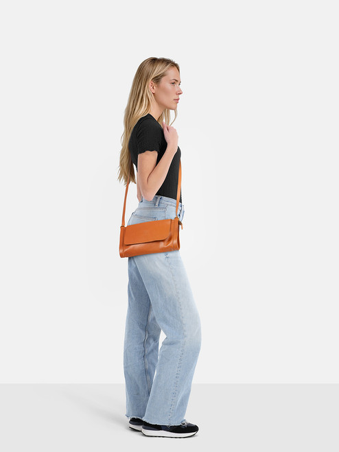 Il Bisonte Brown Leather Flap Crossbody Bag