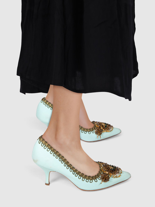 Miu Miu Blue Beaded Embellished Pumps Miu Miu Blue Beaded Embellished Pumps