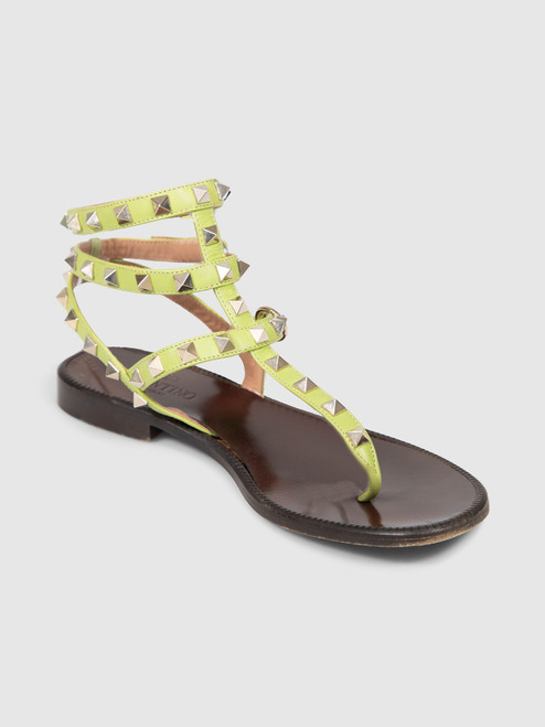 Valentino Garavani Green Leather Rockstud Flat Sandals Valentino Garavani Green Leather Rockstud Flat Sandals