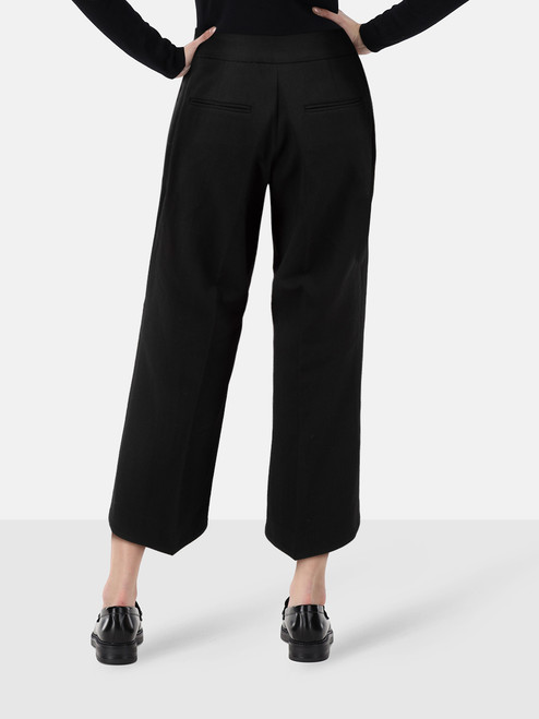 Stella McCartney Black Wool Straight Cropped Trousers Stella McCartney Black Wool Straight Cropped Trousers