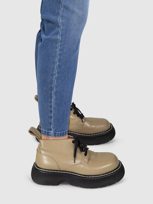 Second Hand Bottega Veneta Shoes | Heels, Loafers, Flats, & Boots