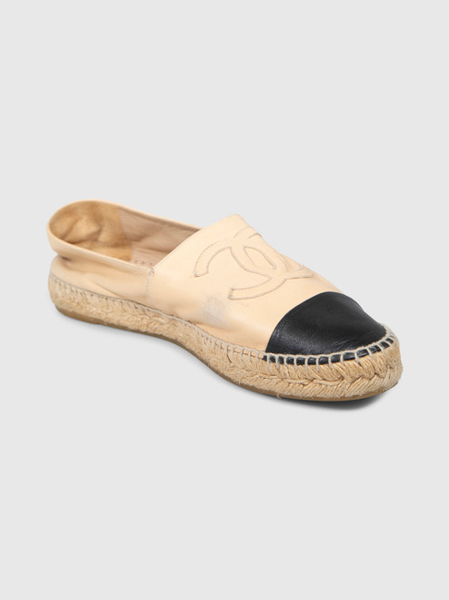 Chanel Beige Leather CC Cap Toe Espadrilles Chanel Beige Leather CC Cap Toe Espadrilles
