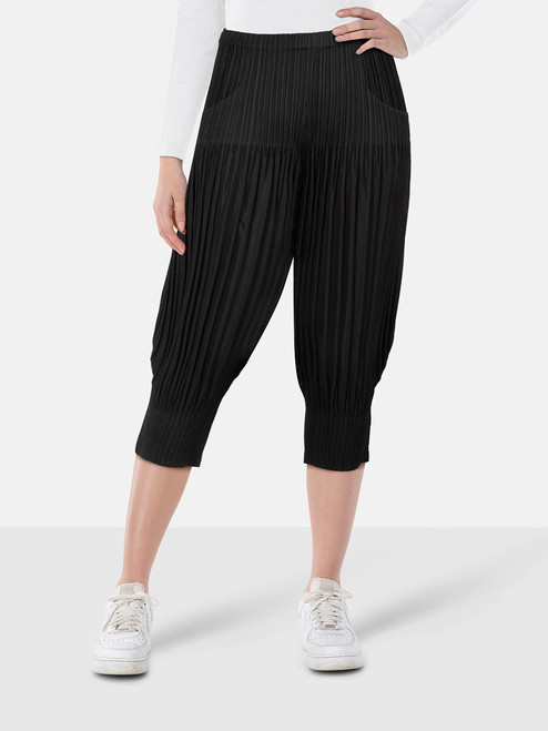 Issey Miyake Pleats Please Black Pleated Culotte Trousers Issey Miyake Pleats Please Black Pleated Culotte Trousers