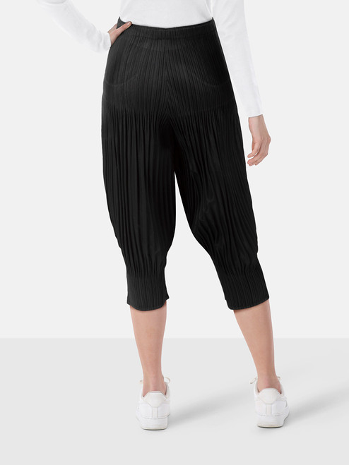 Issey Miyake Pleats Please Black Pleated Culotte Trousers Issey Miyake Pleats Please Black Pleated Culotte Trousers