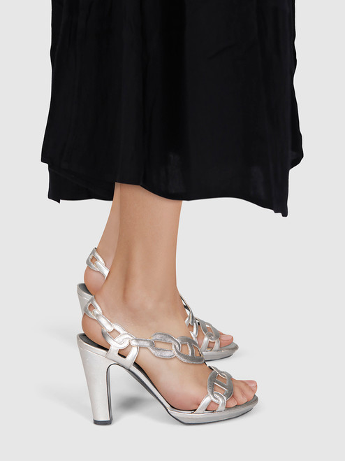 Hermès Silver Leather Chaine d’Ancre Sandals
