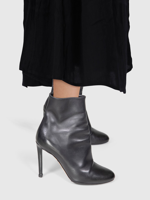 Dior Black Leather Zip Ankle Boots