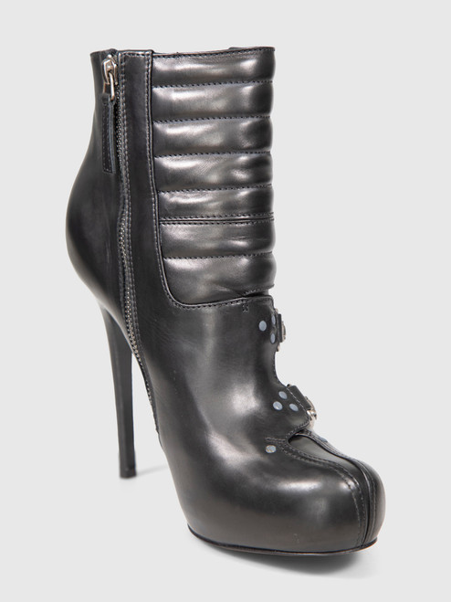 Alexander McQueen Black Leather Buckled Boots
