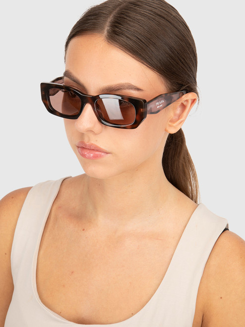 Prada Tortoiseshell Light Brown Tinted Sunglasses Prada Tortoiseshell Light Brown Tinted Sunglasses