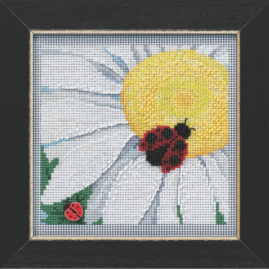 Ladybug on Daisy Cross Stitch Kit Mill Hill 2021 Buttons & Beads