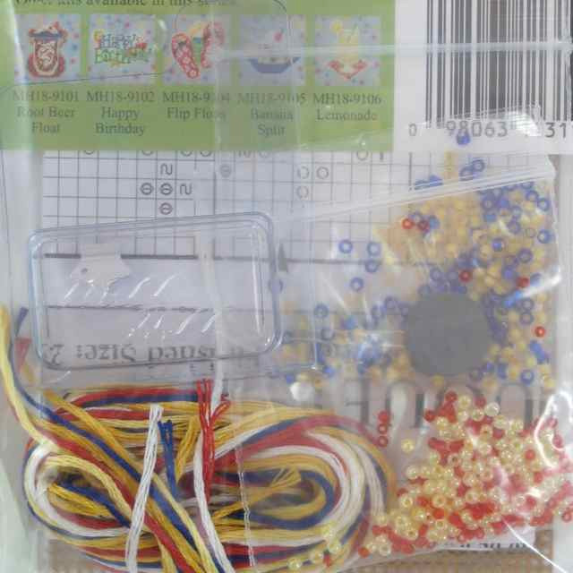 B-5 希少 トミー ポップステッチ popstitch ミシン 昭和レトロ フ Popcorn Beaded Cross Stitch Ornament Kit Mill Hill 2009 Spring Bouquet