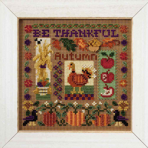 止まり木 miii Midnight Farm Cross Stitch Kit Mill Hill 2007 Buttons