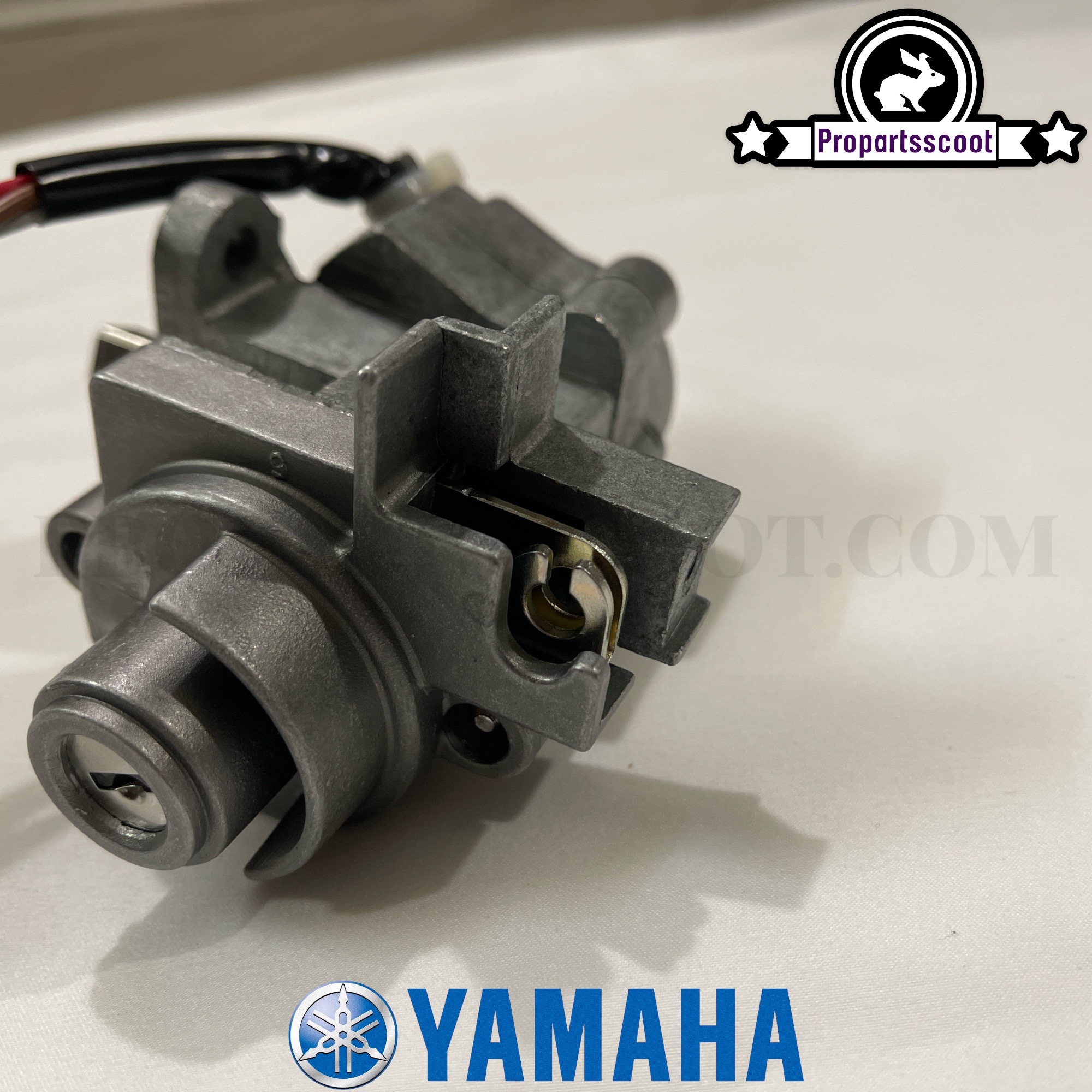 Ignition Switch Key for Yamaha Bws/Zuma 20022011