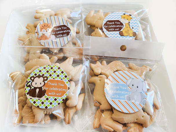 DIY favors baby shower stickers and bags jungle animals