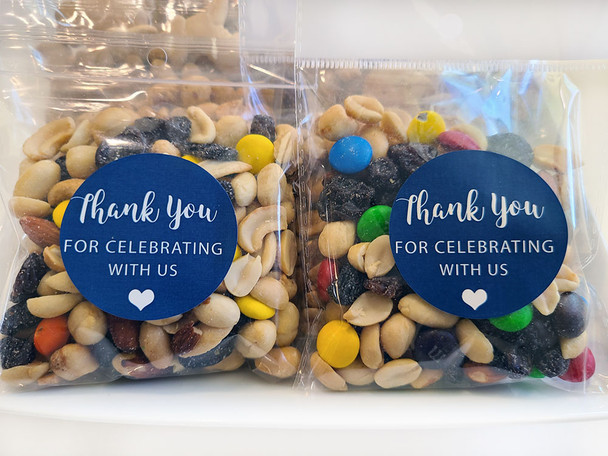 diy trail mix favors for wedding