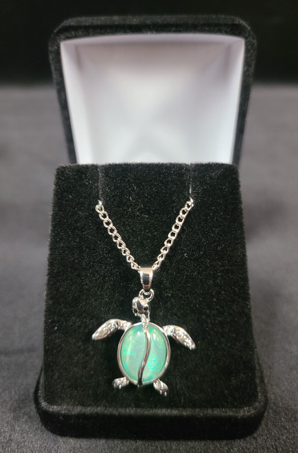 Pearlized Turtle Necklace