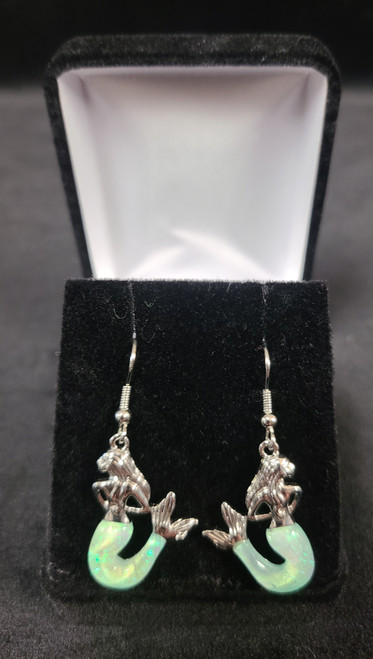 Pearlized Mermaid Earrings