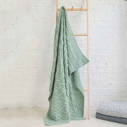 B927 373 SEAFOAM GREEN Colour Large Cables Supersoft Irish Knit Throw ShopAran.com