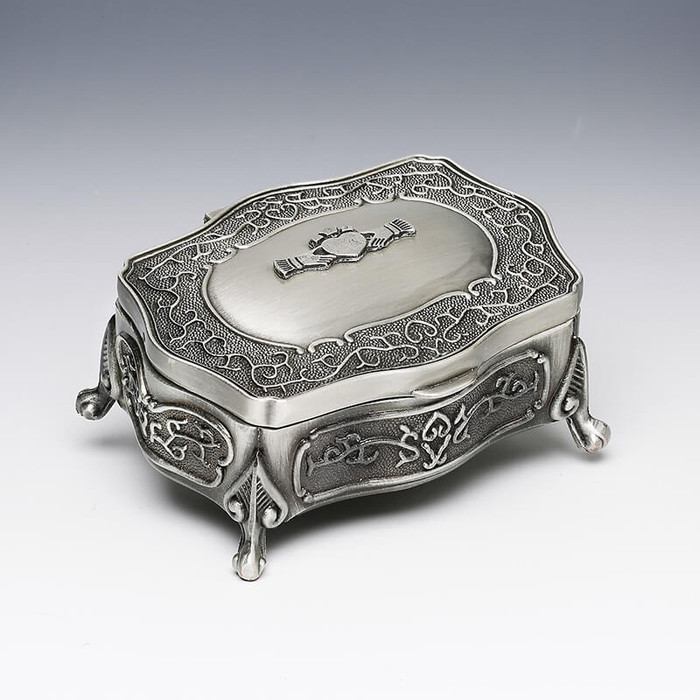 2025S Mullingar Pewter Small Claddagh Jewelry Box ExclusivelyIrish.com