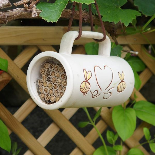 'Flowers love Bees' Pollinator House