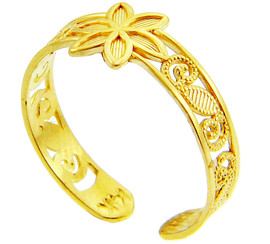 Floral Yellow Gold Toe Ring