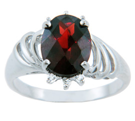 Ladies Rings - Gold Ring with Garnet and Diamonds