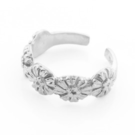 White Gold Flower Toe Ring