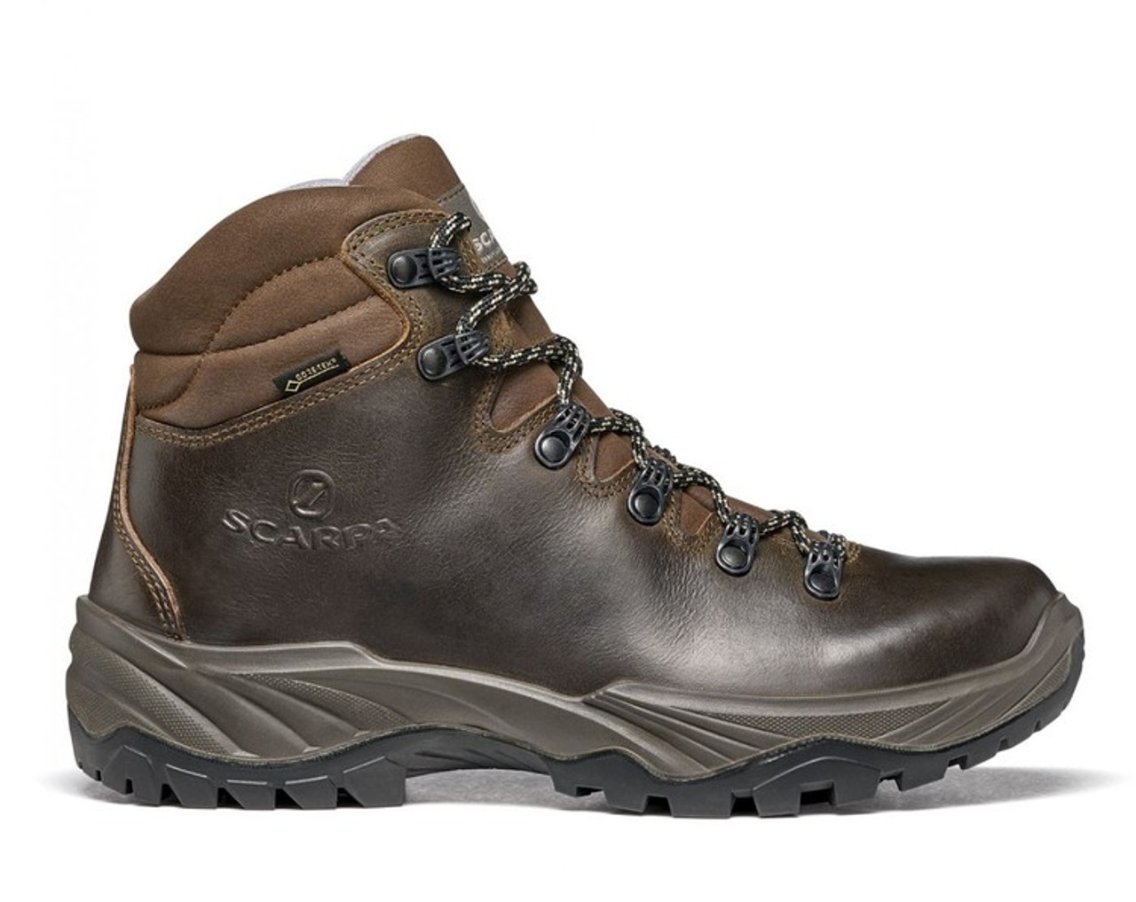 Hiking boots sale canada clearance
