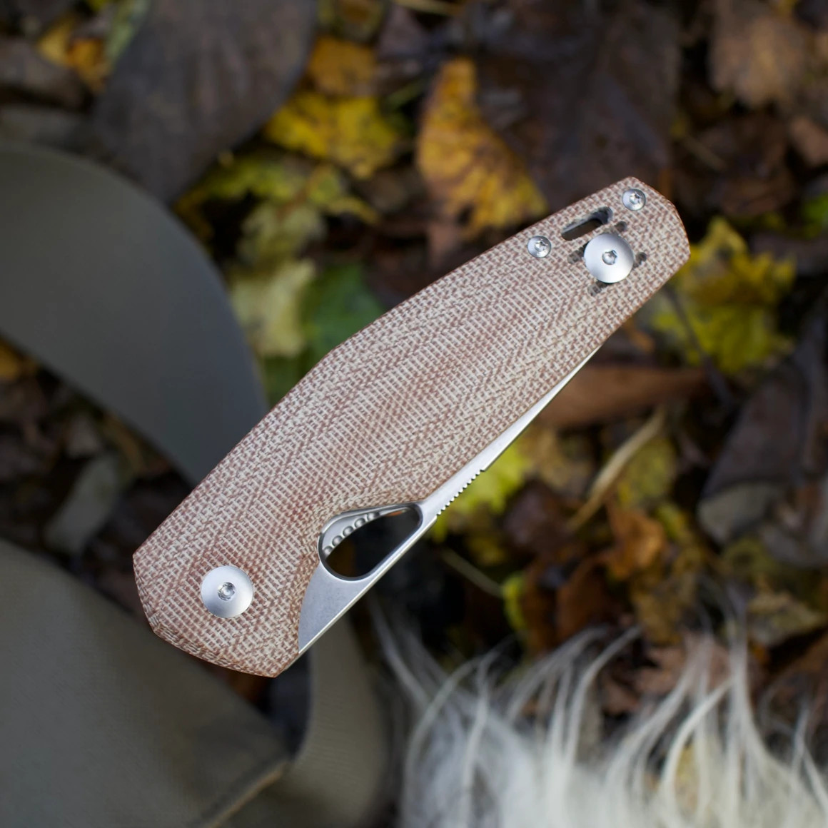 GiantMouse ACE Nimbus V2 - Natural Canvas Micarta (NIMBUS-V2-NAT