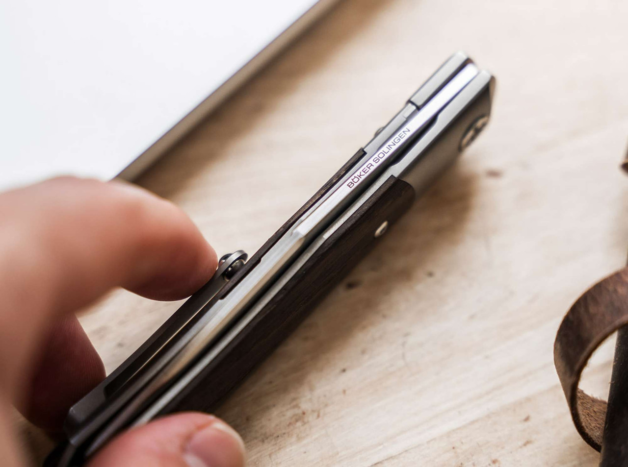 Boker TRPPR Bog Oak Wood