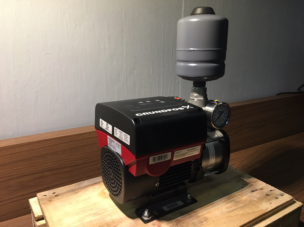 grundfos constant pressure