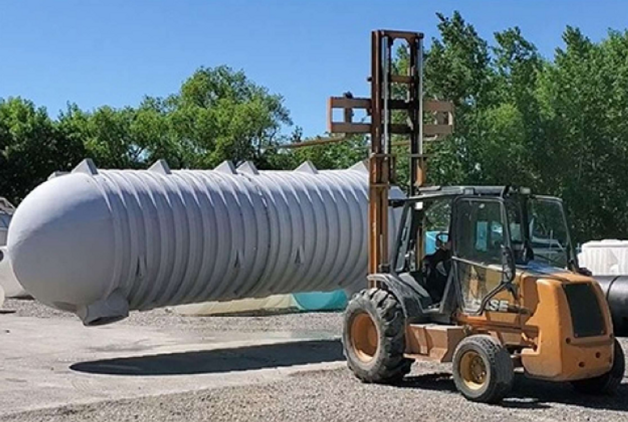 10000 gallon cistern