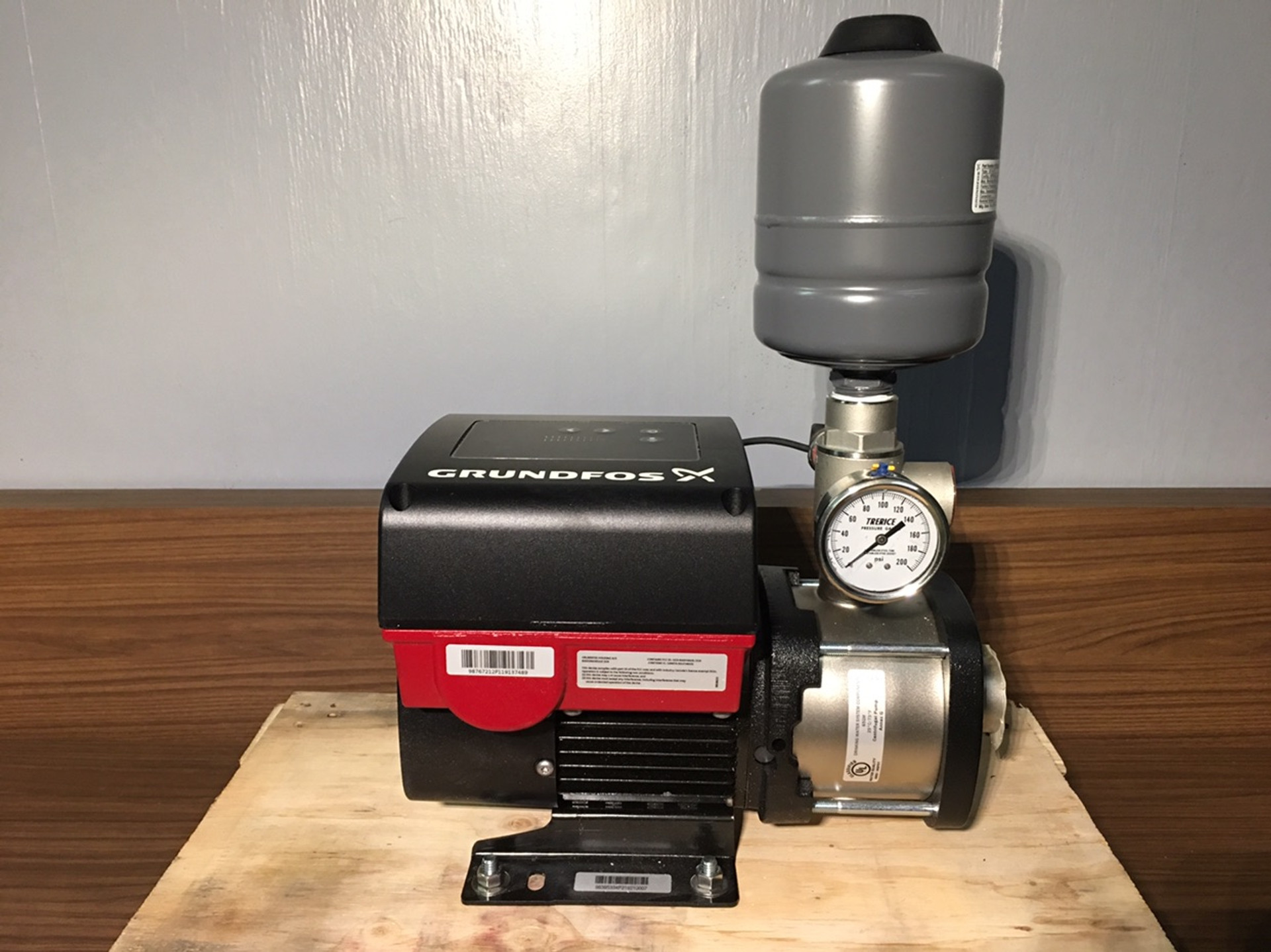 grundfos constant pressure system