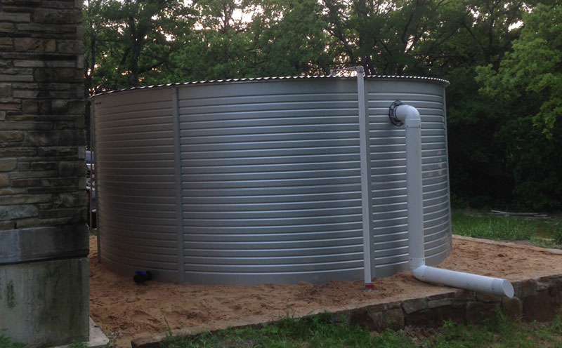 5,000 Gallon - Pioneer Water Storage Tank (11' 0 Diameter x 7' 3