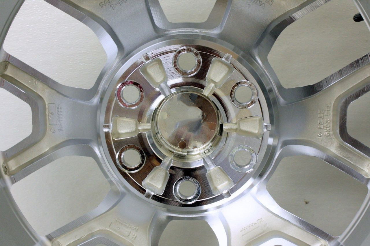 Chevy Chrome 20" Wheels With Goodyear Eagle LS2 Tires