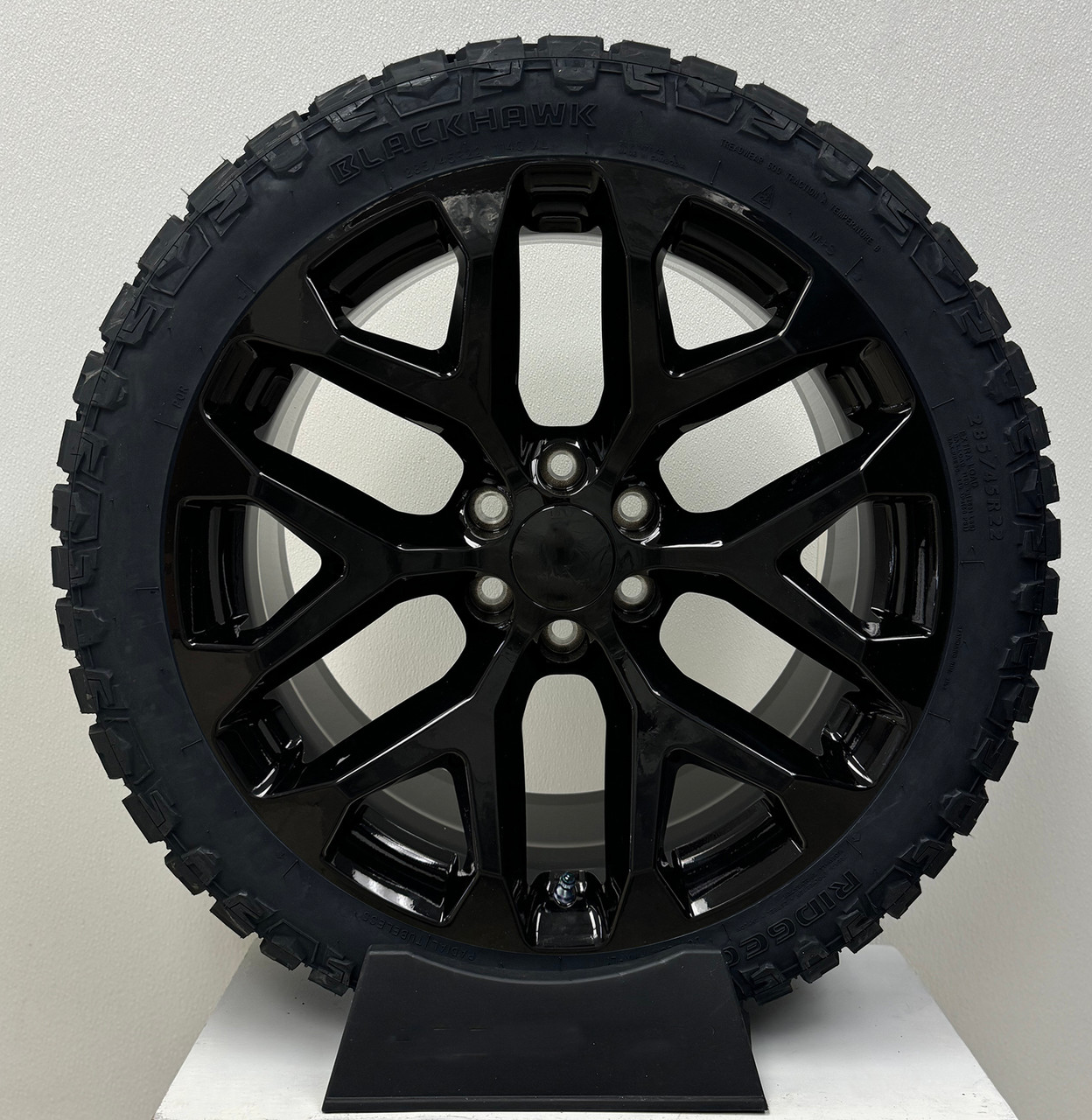 Gloss Black 22" Snowflake Wheels with Blackhawk R/T Tires for Chevy Silverado, Tahoe, Suburban - New Set of 4