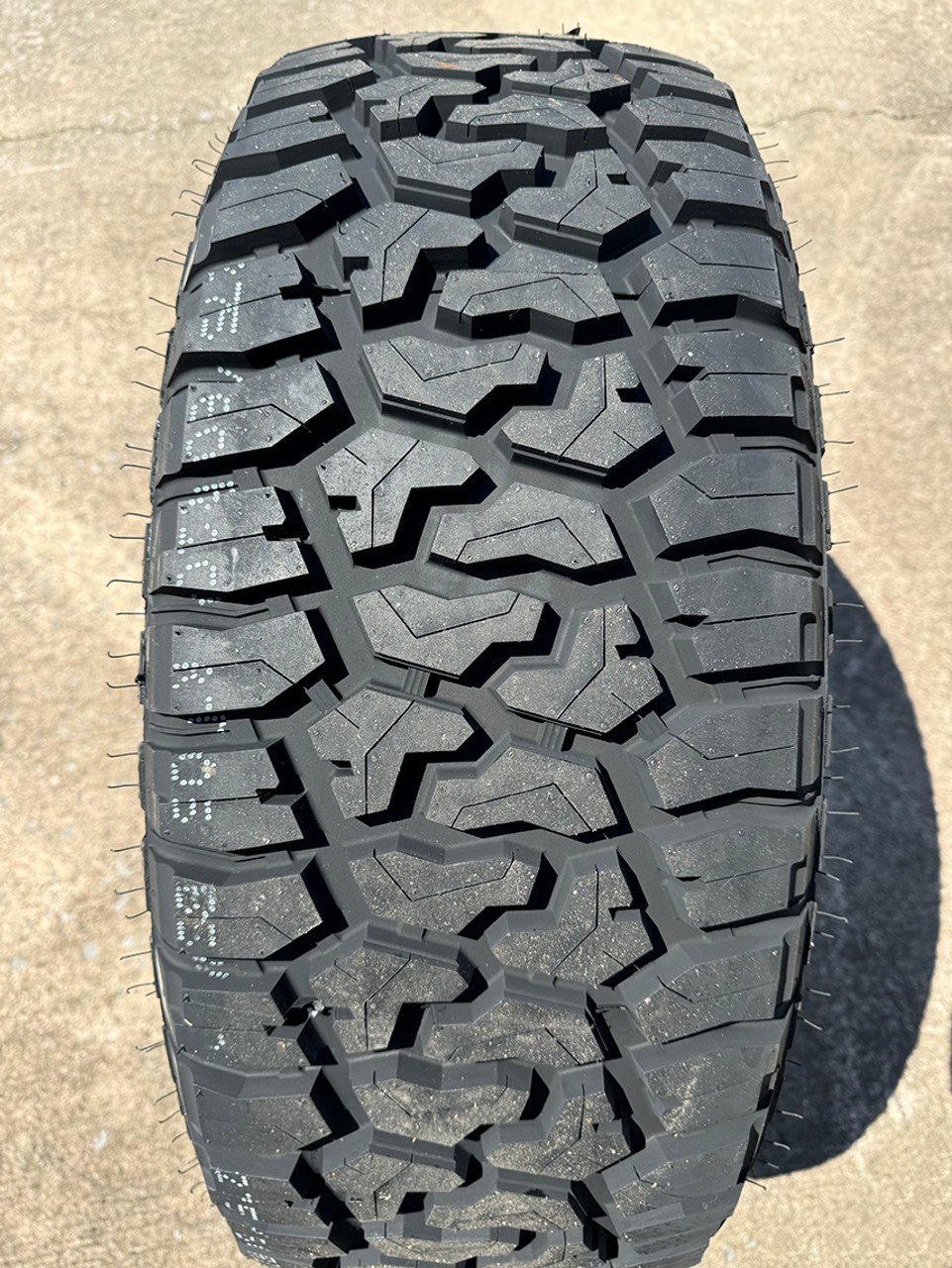 Gloss Black 20" 8 Lug 8-180 SLT Wheels With 33x12.50R20 Tires for 2011 and newer Chevy Silverado HD 2500 3500 - New Set of 4
