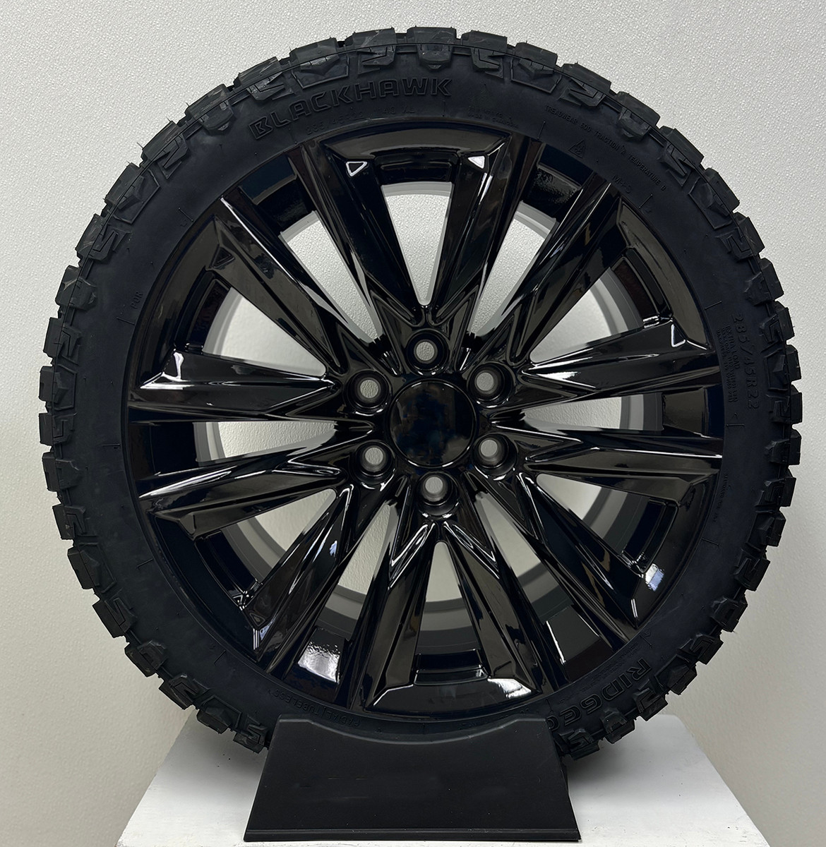 Gloss Black 22" Platinum Wheels with Blackhawk R/T Tires for GMC Sierra, Yukon, Cadillac Escalade - New Set of 4