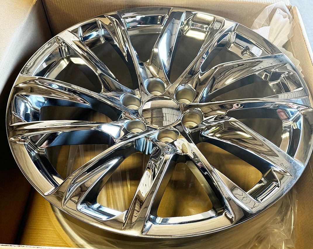 Chrome 22" SSX Style Angled 12 Spoke Wheels with All Season Tires for Chevy Silverado, Tahoe, Suburban - New Set of 4